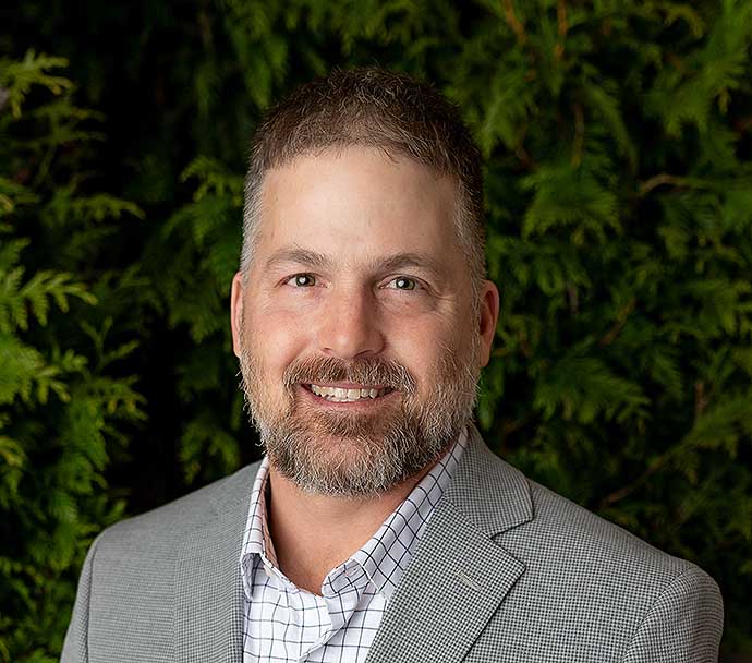 Adam Blevins, Arborist Representative serving the Gettysburg, PA office of Bartlett Tree Experts