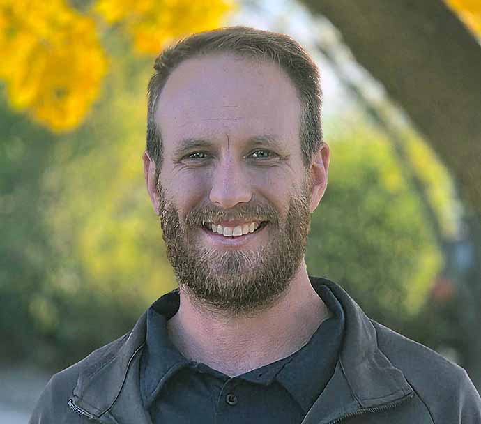 Carl Shingler, Arborist Representative serving the Bolingbrook, IL office of Bartlett Tree Experts