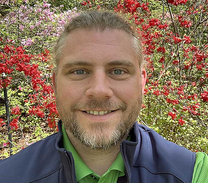 Chris Teter, Arborist Representative serving the Weston, CT office of Bartlett Tree Experts