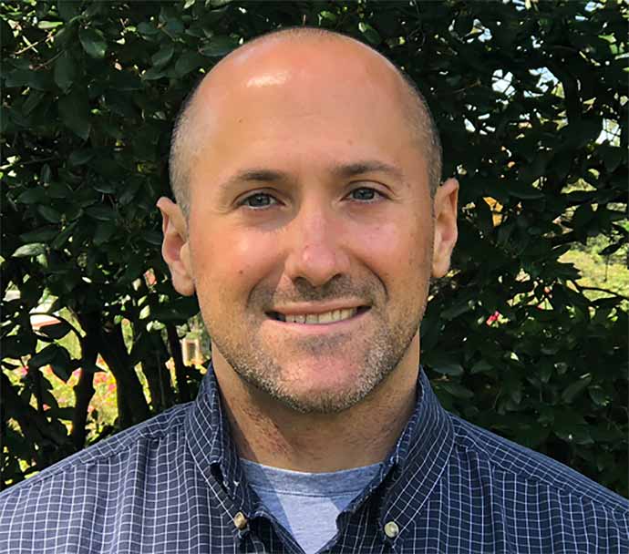 Dan Urciuoli, Local Manager & Arborist Representative serving the Monroe, CT office of Bartlett Tree Experts