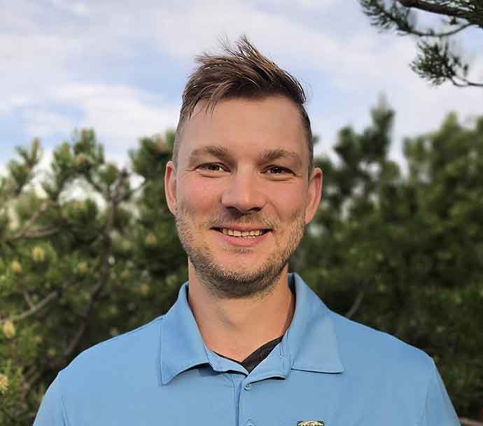 Eric Parent, Arborist Representative serving the Calgary, AB office of Bartlett Tree Experts