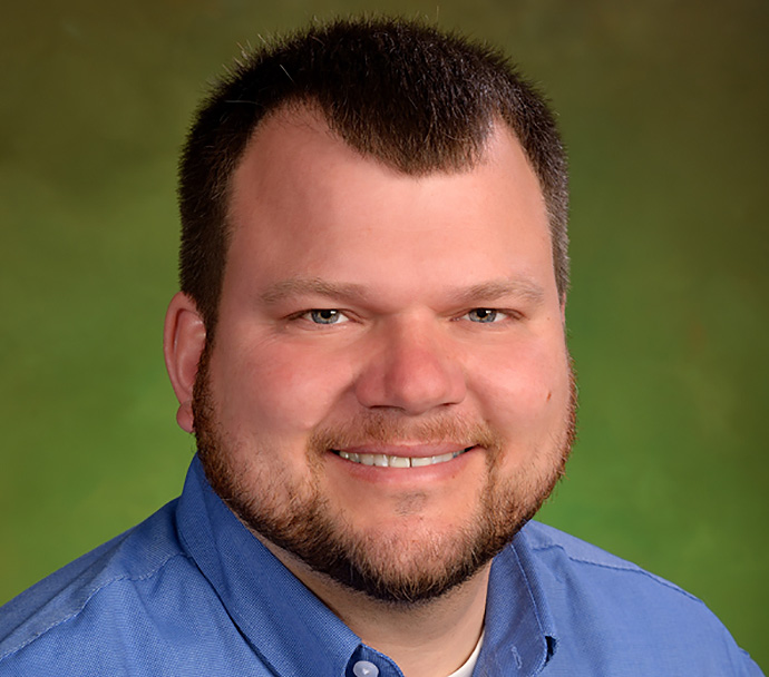 Jason Pieklik, Local Manager & Arborist Representative serving the Syracuse, NY office of Bartlett Tree Experts