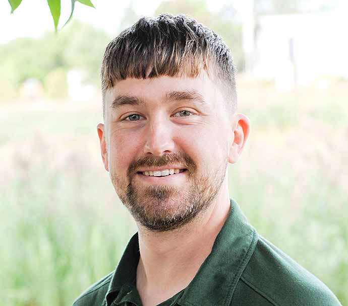 Matthew Taber, Arborist Representative serving the Bolingbrook, IL office of Bartlett Tree Experts