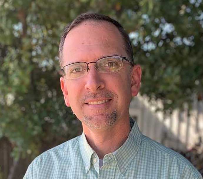 Raul Mederos, Arborist Representative serving the Tucker, GA office of Bartlett Tree Experts